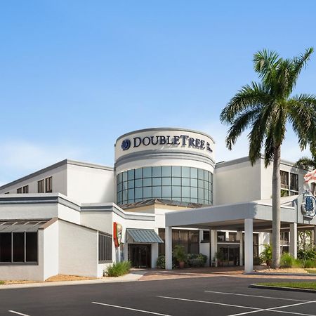 Doubletree By Hilton Fort Myers At Bell Tower Shops Exterior foto